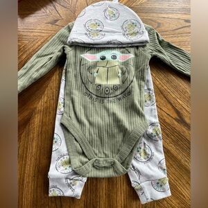 Disneys The Mandalorian play wear set